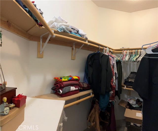 Detail Gallery Image 23 of 27 For 16312 Molino, Victorville,  CA 92395 - 3 Beds | 2 Baths