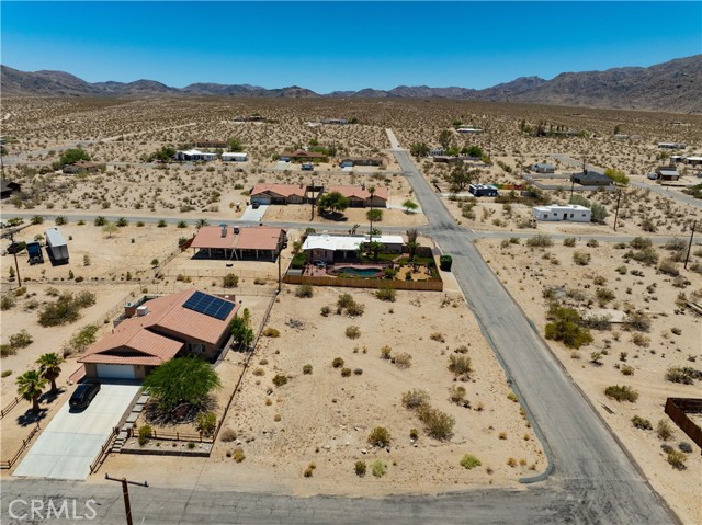 Detail Gallery Image 3 of 18 For 74811 Aladdin Dr, Twentynine Palms,  CA 92277 - – Beds | – Baths