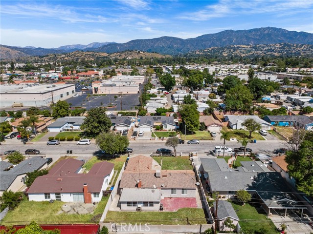 Detail Gallery Image 37 of 38 For 218 Foxbury, Pomona,  CA 91767 - 3 Beds | 2 Baths