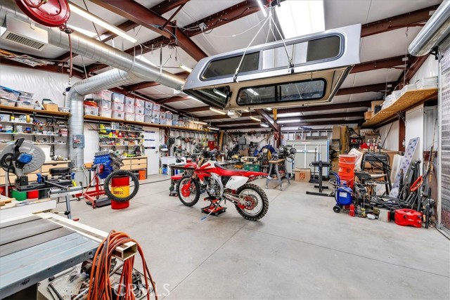 Detail Gallery Image 43 of 47 For 7880 Wesley Rd, Joshua Tree,  CA 92252 - 3 Beds | 2/1 Baths