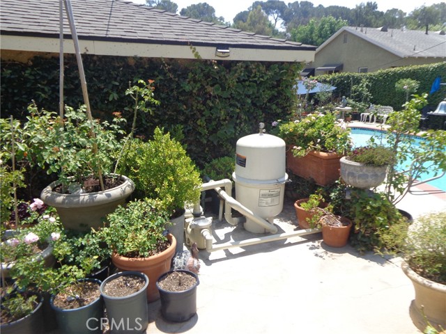 Detail Gallery Image 55 of 69 For 3855 York Bld, Los Angeles,  CA 90065 - 3 Beds | 2 Baths