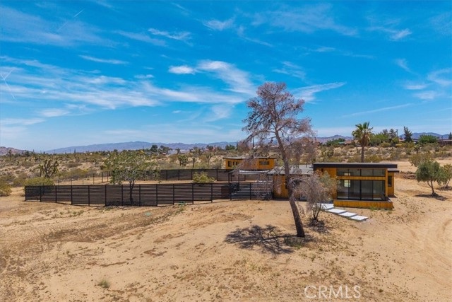 3977 Sage Avenue, Yucca Valley CA: https://media.crmls.org/medias/5375c611-06f3-4a6b-86f9-344aa7b8b47d.jpg