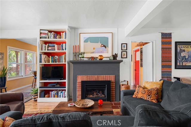 466 E 2nd Avenue, Chico CA: https://media.crmls.org/medias/53769ea4-67a6-4999-9dd0-ed9315917bc8.jpg