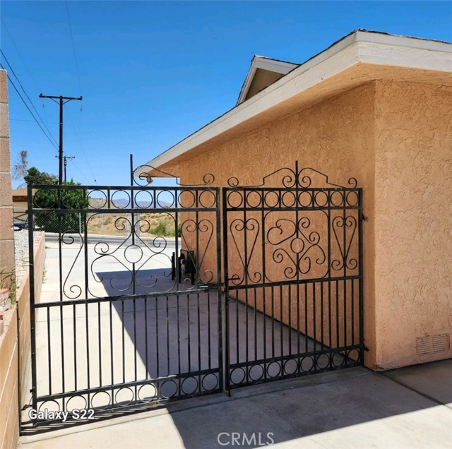 Detail Gallery Image 27 of 37 For 15900 Fresno St, Victorville,  CA 92395 - 3 Beds | 2 Baths
