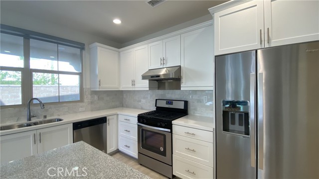 Detail Gallery Image 12 of 35 For 97 Quill, Irvine,  CA 92620 - 3 Beds | 2/1 Baths