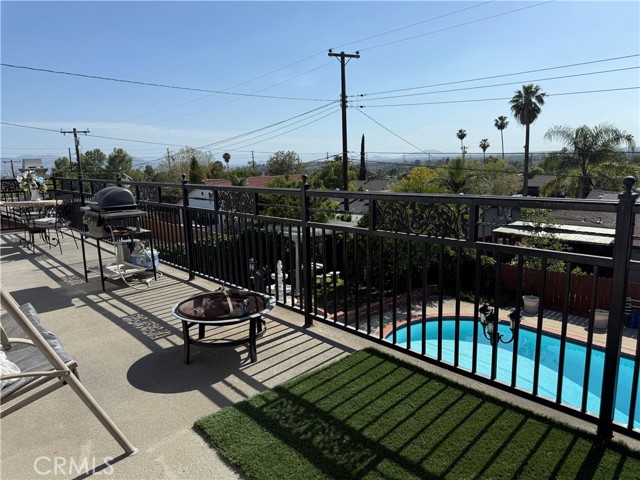 5656 Newbury Avenue, San Bernardino CA: https://media.crmls.org/medias/537774af-9841-465b-9552-b44da8f5dc21.jpg