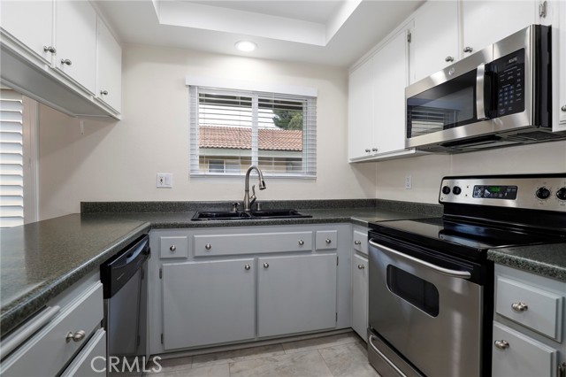 Detail Gallery Image 13 of 27 For 248 Oakleaf, Thousand Oaks,  CA 91360 - 1 Beds | 1 Baths