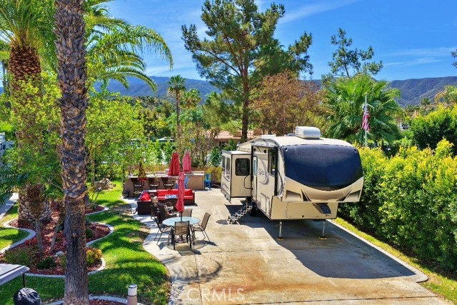 Front Image Thumbnail for CRIG26069038