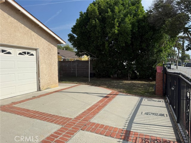 Detail Gallery Image 4 of 15 For 3401 Millbury Ave, Baldwin Park,  CA 91706 - 3 Beds | 3 Baths