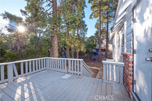 Detail Gallery Image 9 of 46 For 968 Ca-189, Twin Peaks,  CA 92391 - 3 Beds | 1/1 Baths