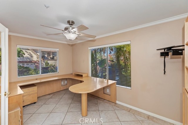 Detail Gallery Image 29 of 70 For 1042 Coronet, Riverside,  CA 92506 - 4 Beds | 4/1 Baths