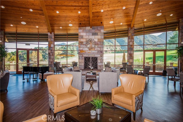 23929 Fawnskin Drive, Corona CA: https://media.crmls.org/medias/537c40f8-bbd5-4a48-8a23-1c83712bf3e3.jpg
