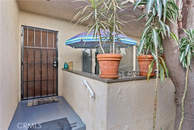 Detail Gallery Image 16 of 26 For 943 19th St, Santa Monica,  CA 90403 - – Beds | – Baths