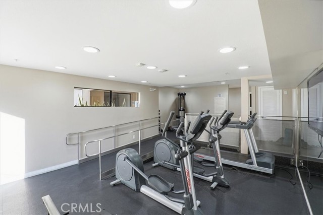 Detail Gallery Image 39 of 44 For 7320 Hawthorn Ave #108,  Los Angeles,  CA 90046 - 2 Beds | 2 Baths