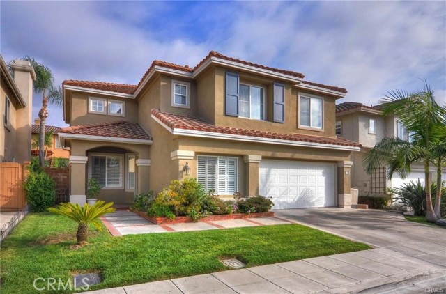 8 Foxcrest, Irvine CA: https://media.crmls.org/medias/537c9695-7478-4d50-bb92-69e9da3f3b94.jpg