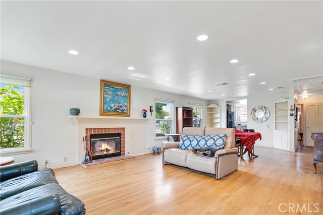 Detail Gallery Image 16 of 27 For 569 Kensington Dr, Fillmore,  CA 93015 - 2 Beds | 1 Baths