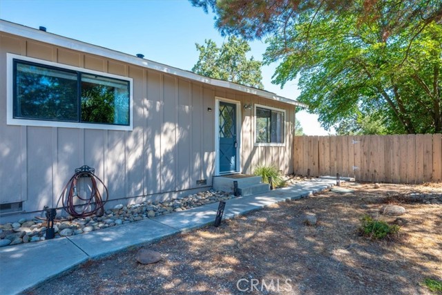 4960 Alamo Avenue, Atascadero CA: https://media.crmls.org/medias/537daa40-151d-4ab3-8dce-06cea79852b6.jpg