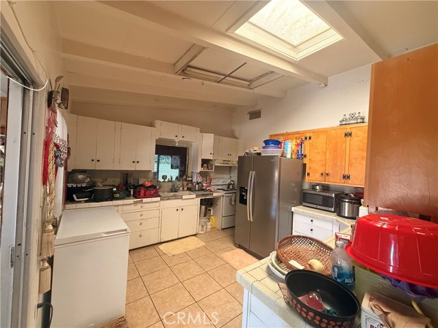 Detail Gallery Image 8 of 15 For 10615 Ambrosio, Desert Hot Springs,  CA 92240 - 4 Beds | 2 Baths