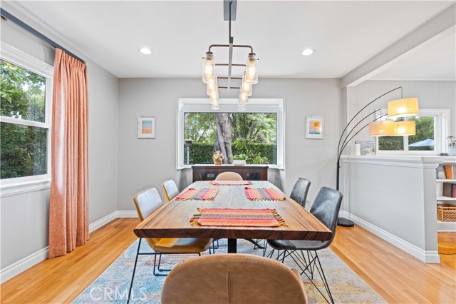 13405 Tiara Street, Valley Glen CA: https://media.crmls.org/medias/537e2c75-bbfd-44d1-a0a5-077d5fe2af7d.jpg