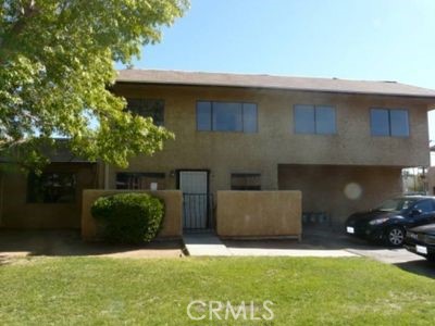 38023 20th E Street, Palmdale CA: https://media.crmls.org/medias/537e3ab1-5a28-4054-8acf-54b3fc461568.jpg