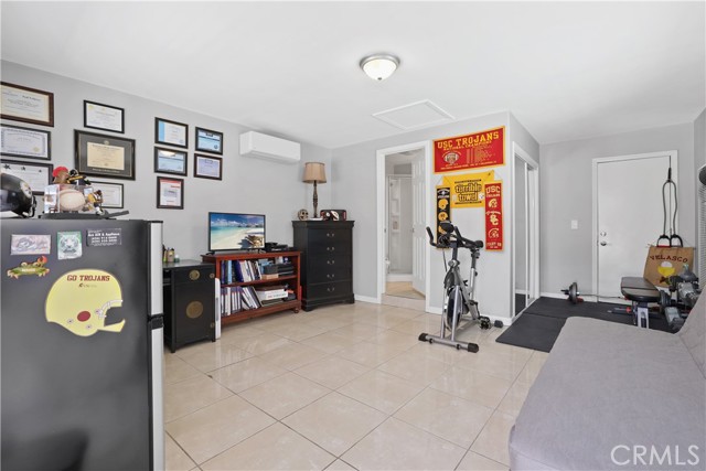 Detail Gallery Image 19 of 27 For 835 S Terri Ann Dr, West Covina,  CA 91791 - 3 Beds | 2/1 Baths