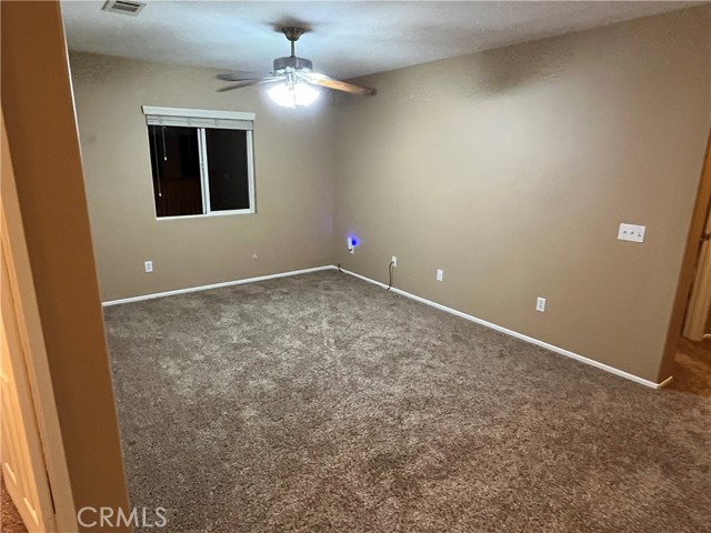 Detail Gallery Image 9 of 11 For 32862 32862 Sandal Wood, Lake Elsinore,  CA 92530 - 4 Beds | 3/1 Baths