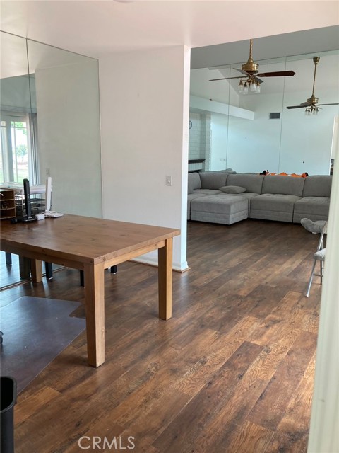5072 Berean Lane, Irvine CA: https://media.crmls.org/medias/5380c68f-36c4-418a-86c8-7cce31d3f742.jpg