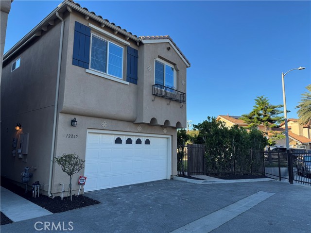 Detail Gallery Image 4 of 53 For 12265 N Lima, Sylmar,  CA 91342 - 4 Beds | 3 Baths