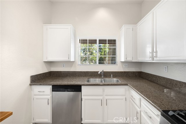 Image 11 of 45 For 3690 Bear St #1