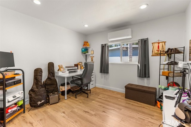 Detail Gallery Image 18 of 26 For 413 Roxdale, La Puente,  CA 91744 - 4 Beds | 2 Baths