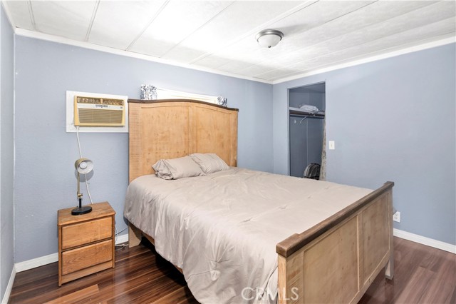 Image 16 of 24 For 43601 Florida Avenue 64