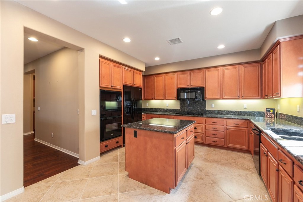 MLS #SW25063832 img 12