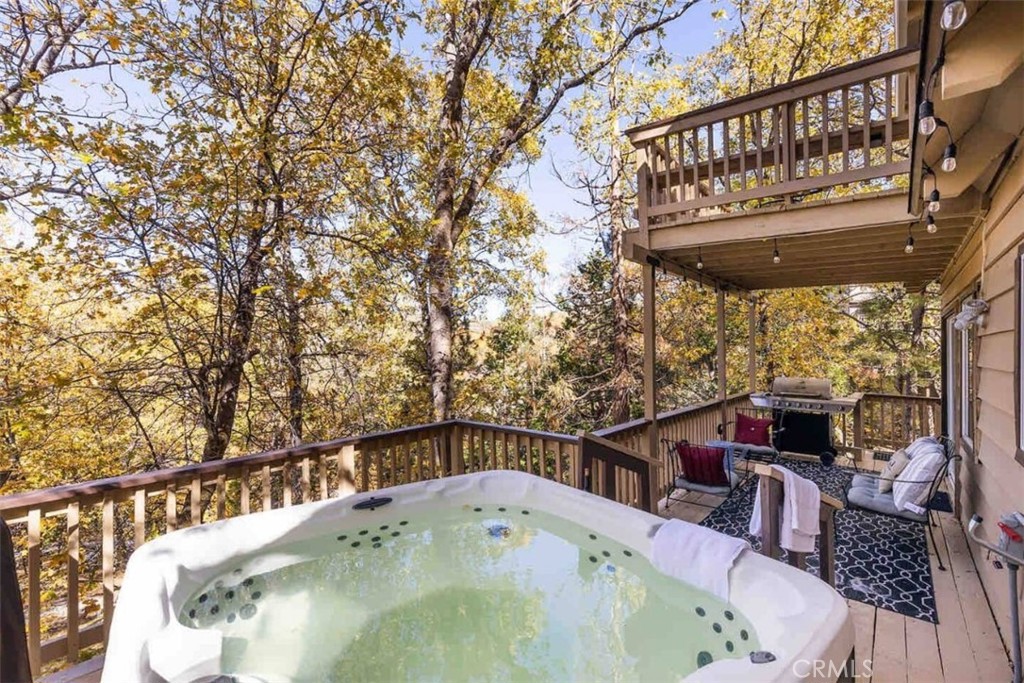 1462 Sequoia Dr.