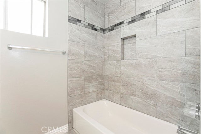 10955 Burnet Avenue, Mission Hills (San Fernando) CA: https://media.crmls.org/medias/53856f6b-07f1-49cb-8d46-6fefb0896072.jpg