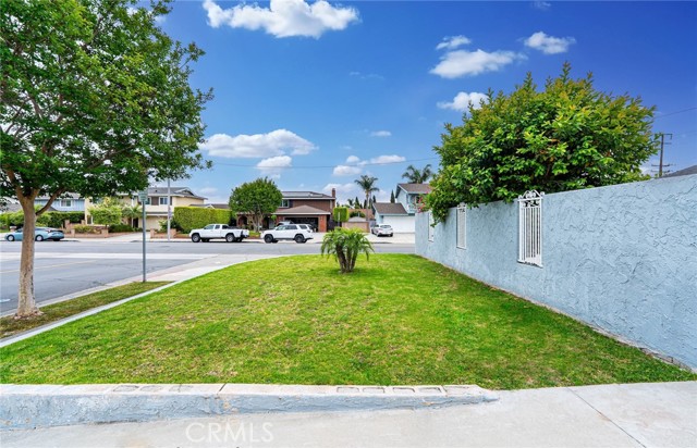 9791 Lee Street, Cypress CA: https://media.crmls.org/medias/5385a8f8-367b-4db8-ac5f-c50fba214c68.jpg