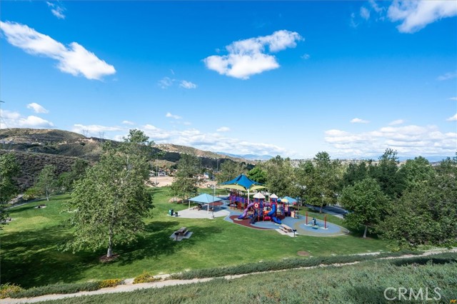20104 Gina Court, Saugus CA: https://media.crmls.org/medias/5385ca95-41a4-4806-910f-126033d089b9.jpg