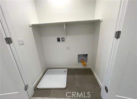 https://media.crmls.org/medias/5385ce72-61bb-44d7-bcd0-bb6fe910e120.jpg?preset=X-Large
