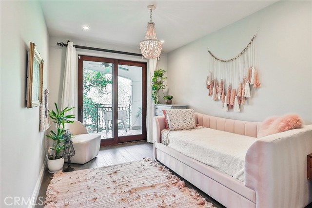 Detail Gallery Image 25 of 45 For 5617 Colodny Dr, Agoura Hills,  CA 91301 - 6 Beds | 4/1 Baths