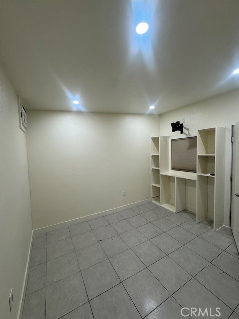 Detail Gallery Image 7 of 18 For 4628 W Simmons, Orange,  CA 92868 - 0 Beds | 1 Baths