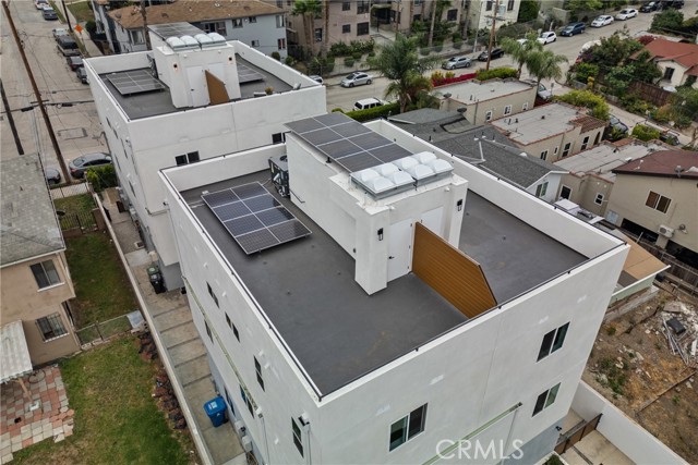 201 S Westlake Ave, Los Angeles CA: https://media.crmls.org/medias/53871ac7-d861-45de-8be5-29d197668d24.jpg