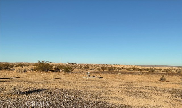 Detail Gallery Image 6 of 14 For 29000 Frontier, Helendale,  CA 92342 - – Beds | – Baths