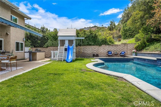 Detail Gallery Image 35 of 37 For 24441 Indian Hill Ln, West Hills,  CA 91307 - 3 Beds | 3 Baths