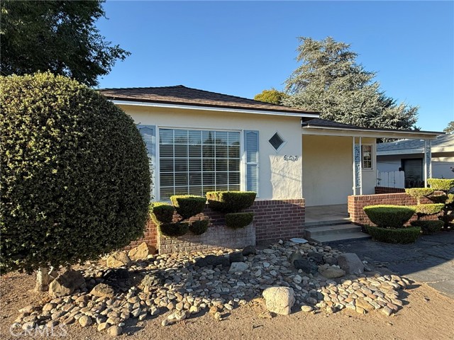 Detail Gallery Image 3 of 35 For 607 30th St, Paso Robles,  CA 93446 - 2 Beds | 1 Baths