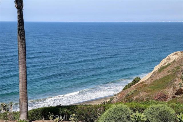 639 Paseo De La Playa, Redondo Beach, California 90277, 2 Bedrooms Bedrooms, ,1 BathroomBathrooms,Residential,For Sale,Paseo De La Playa,SB25188474