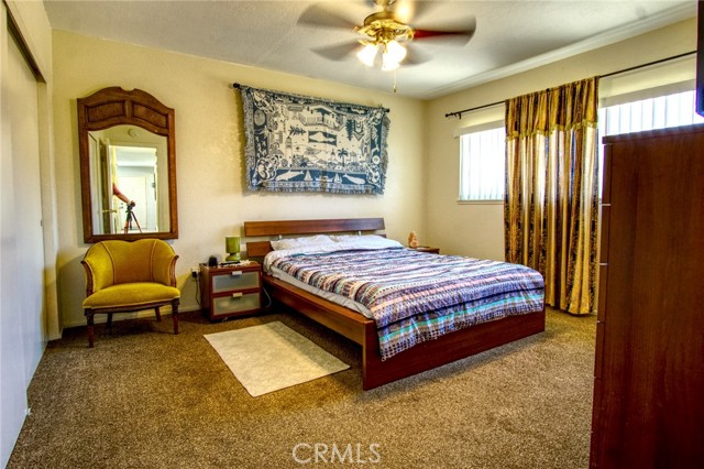 6367 Split Rock Avenue, 29 Palms CA: https://media.crmls.org/medias/5388a660-e690-4d51-bf11-7d0a67e0c12b.jpg