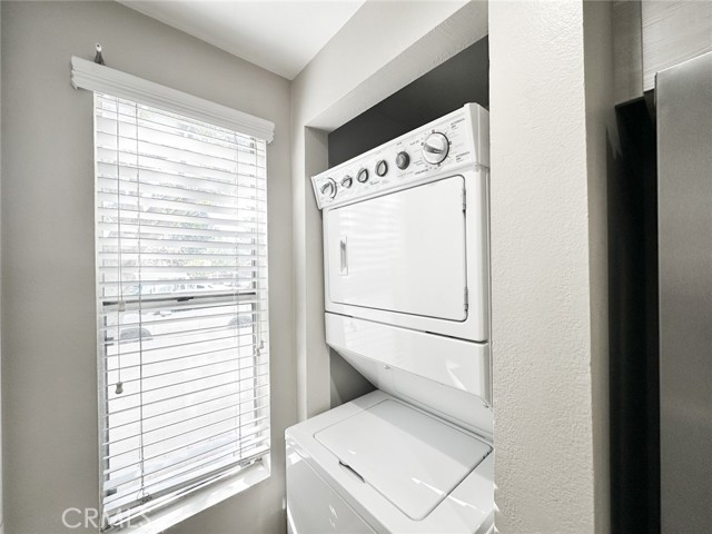 Detail Gallery Image 4 of 18 For 37 Abbeywood, Aliso Viejo,  CA 92656 - 2 Beds | 1/1 Baths