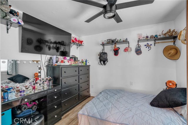 226 W Maitland Street, Ontario CA: https://media.crmls.org/medias/538a0e33-2f49-4872-8ed1-002398136879.jpg