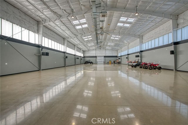 Detail Gallery Image 17 of 29 For 14141 Millerton, Prather,  CA 93651 - 5 Beds | 6/1 Baths