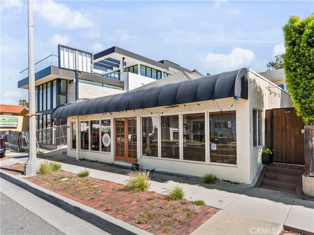 424 S Pacific Coast Highway