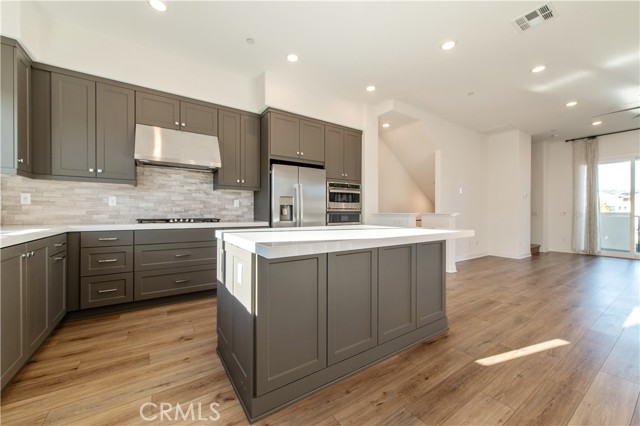 Detail Gallery Image 16 of 33 For 133 Biome, Irvine,  CA 92618 - 3 Beds | 3/1 Baths